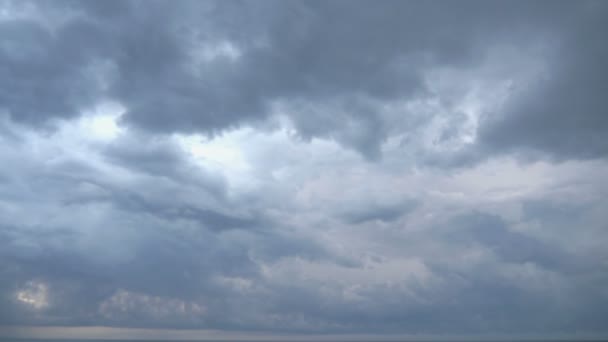 Titelapse Magestic Storm Clouds — стоковое видео