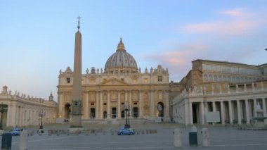 4k, Panorama St Peter's sunrise, Vatikan. İtalya