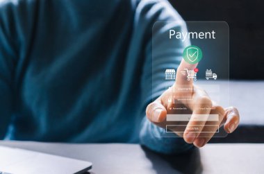 Çevrimiçi ödeme ve çevrimiçi alışveriş yapan insanlar, çevrimiçi bankacılık dijital teknolojisi, alımlar, dijital pazarlama, banka, bankacılık uygulamaları, mali işlemler ve küresel iş çevrimiçi