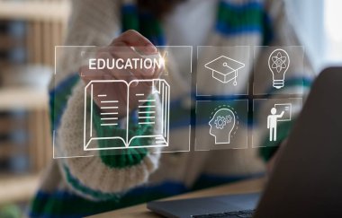 Insan kullanımı laptop teknolojisi İnternet öğrenme ve öğrenme çevrimiçi sınıf teknoloji ağı, e-öğrenme, çevrimiçi eğitim, eğitim, eğitim, özel öğretmen, video dersi, kurs, ev okulu bilgisi