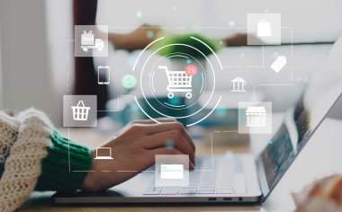 Moda alışverişi, dağıtım, yaz, satış, alım, satın alma, dijital pazarlama, sipariş ürünü, E-ticaret, süpermarket, kredi kartı, platformlar, sme, çevrimiçi alışveriş