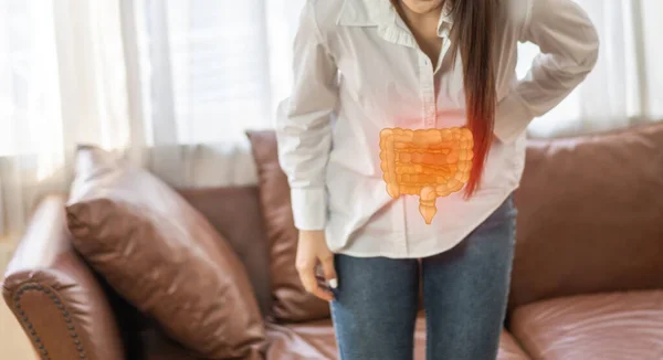 Karın ağrısı, aylık periyot, mide iltihabı, gastroenterit, gıda zehirlenmesi, ishal, bağırsak iltihabı, kadın sağlık sigortası.