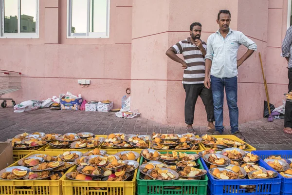 Dubai Uni Emirat Arab Mei 2018 Makan Malam Bersama Luar — Stok Foto