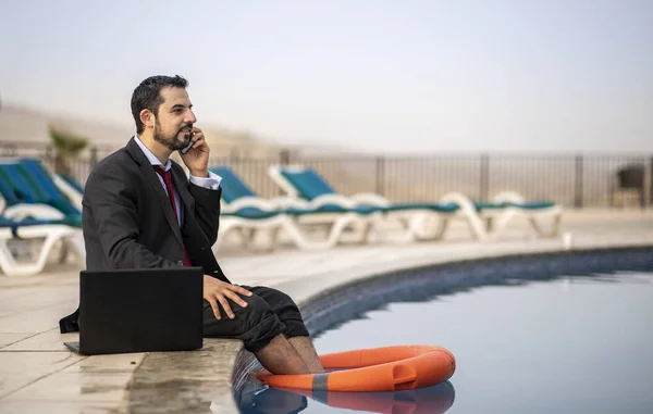 Middle Aged Arab Man Working His Summer Holiday Pool — Stock Photo, Image