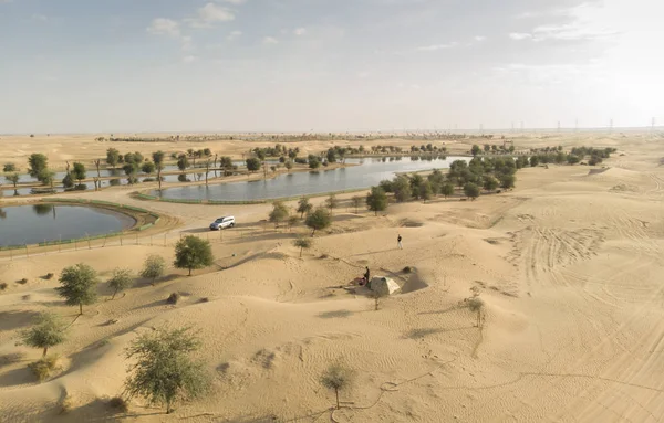 Арабские Эмираты Аль Кудра Января 2018 Воздушный Вид Мужчин Лагере — стоковое фото