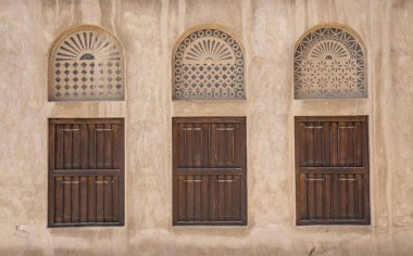 windows eski kondominiyum evde Al Seef, Dubai ile cephe