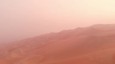 Sisli Liwa çöl Sunrise havadan görünümü