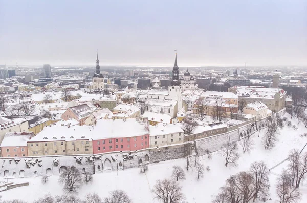 Vista Aérea Tallin Ciudad Vieja Invierno —  Fotos de Stock