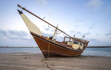 Ras al Khaimah, Birleşik Arap Emirlikleri için sahilde eski dhow