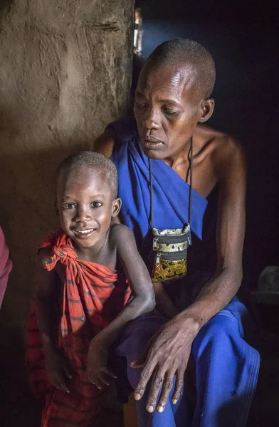 Stejně Jako Tanzanie Červen 2019 Portrét Masajská Matky Syna — Stock fotografie