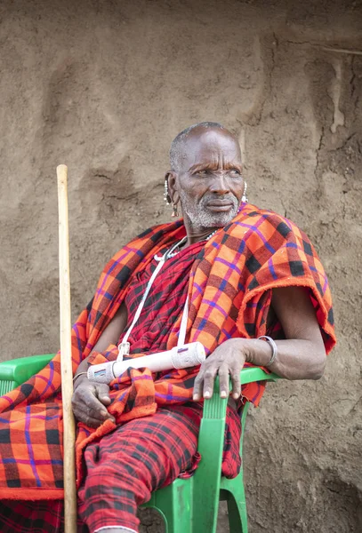 Arusha Tanzania 7Th September 2019 Maasai Elder Resting His Home — Stok fotoğraf