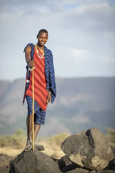 坦桑尼亚阿鲁沙 2019年9月7日 一位年轻的马赛战士的肖像 — 图库照片