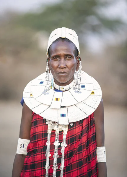 Arusha Tanzanya Eylül 2019 Geleneksel Giyim Güzel Maasai Kadın Tam — Stok fotoğraf