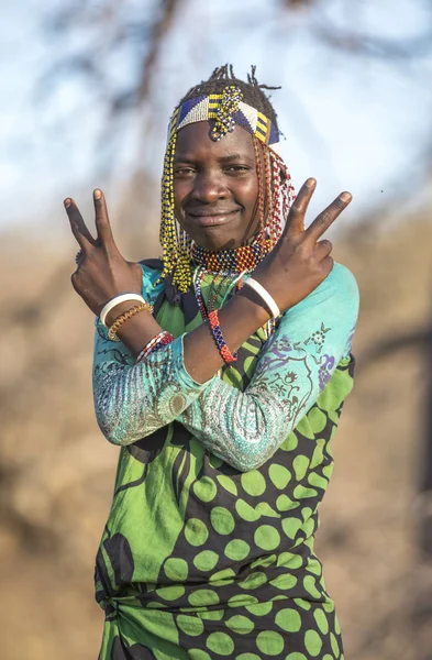 Lake Eyasi Tanzania 12Th September 2019 Hadzabe Woman Traditional Clothing — Stock Photo, Image