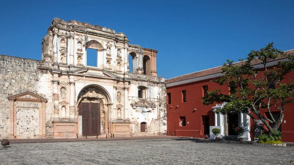 Antígua Guatemala Fevereiro 2020 Edifícios Coloridos Antígua Colonial Guatemala — Fotografia de Stock