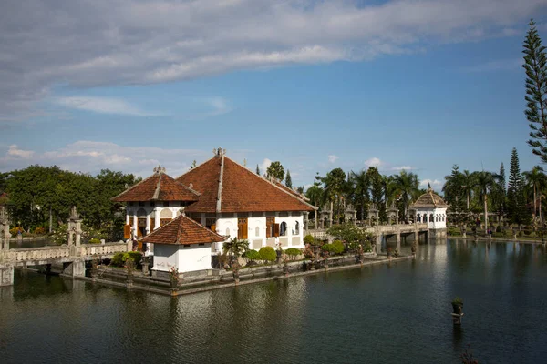 Water Palace Taman Ujung Prachtig Park Bali Indonesië — Stockfoto