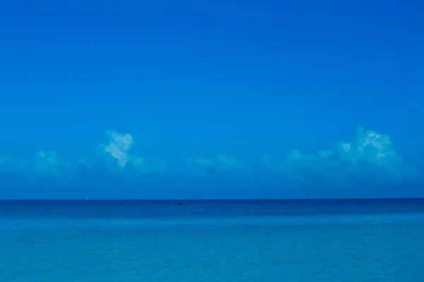 美しい海の海岸の背景 — ストック写真