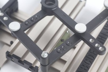 Pantograf oyma aygıt beyaz bir arka plan üzerinde