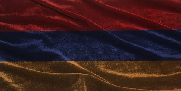 波状のアルメニア国立旗を振って背景をクローズ アップ — ストック写真