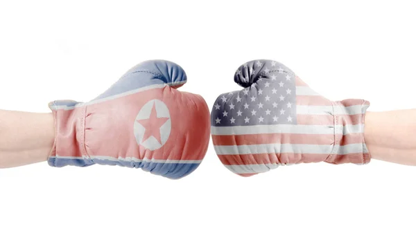 Luvas Boxe Com Eua Bandeira Coreia Norte Eua Conceito Coreia — Fotografia de Stock