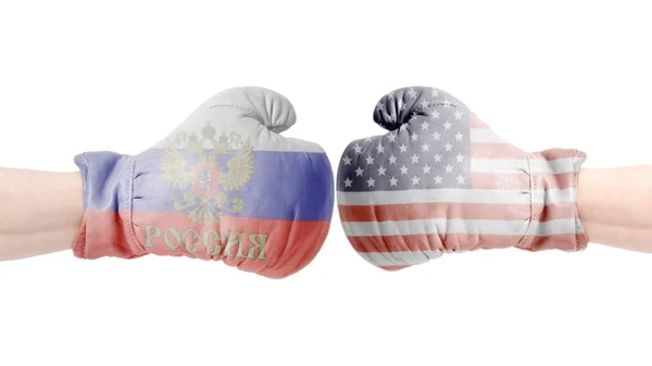 Abd Rus Flag Usa Rusya Konsepti Ile Boks Eldivenleri Beyaz — Stok fotoğraf
