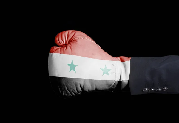 Manlig Hand Boxning Handske Med Syriens Flagga Svart — Stockfoto