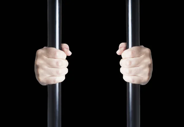 Αρσενικό Χέρια Που Κρατούν Φυλακής Σίδερα Που Απομονώνονται Μαύρο Φόντο — Φωτογραφία Αρχείου