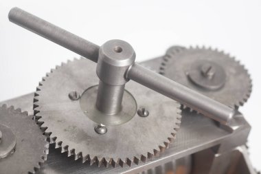 Mücevher fabrikası. Mücevher endüstrisinde pres ekipmanı.