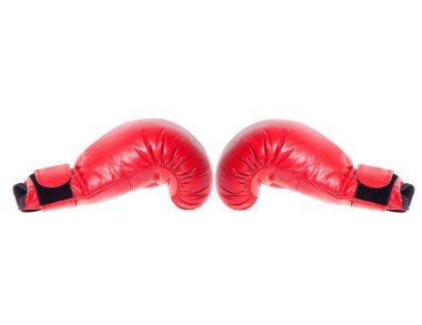iki kırmızı boks eldiven yalıtılmış bir arka plan üzerinde