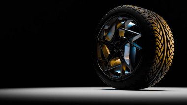 Karmaşık lastik ve altın röfleli 3 boyutlu bir lastik, aydınlık bir sahnede dramatik bir kontrastla düşük açıyla sergilenir..