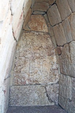 Hattuşa, Hittiti, Türkiye'nin antik kent sit alanı içinde davaya yakın savaşçılar kazanan ile kısma