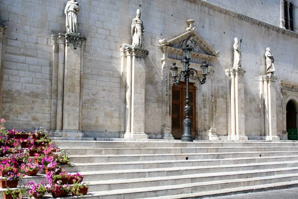 Cattedrale Sulmona Abruzzo — Foto Stock