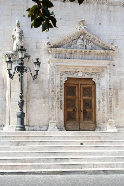 Sulmona Katedralen Abruzzo Italien — Stockfoto