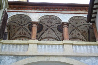 dekore edilmiş fresk loggia Saffi Caddesi'nde Spoleto, Umbria, İtalya