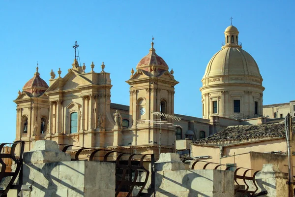 Cathédrale Baroque Saint Nicolas Avec Dôme Néoclassique Noto Sicile — Photo