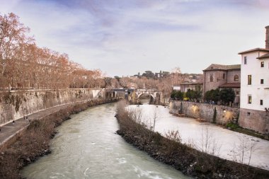 Tiber riverside ve Roma, İtalya, cityscape bakış
