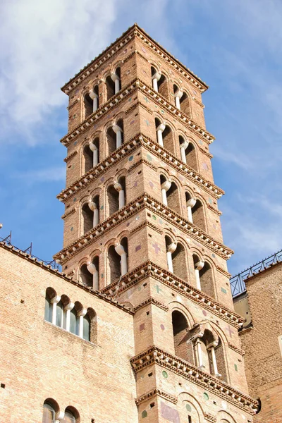 Campanile Della Chiesa Medievale Giovanni Paolo Sul Colle Celio Roma — Foto Stock