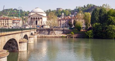 Manzara nehir Po, Torino, İtalya