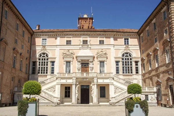 Govone kale Piedmont 