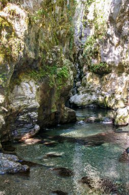 güzel çevre nehrin Bussento diriliş, bir doğal rezerv Cilento Milli Parkı çevresinde
