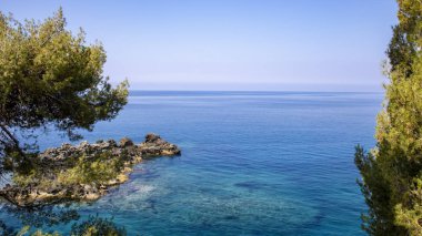 Maratea sahilinin küçük körfezi, Basilicata, İtalya