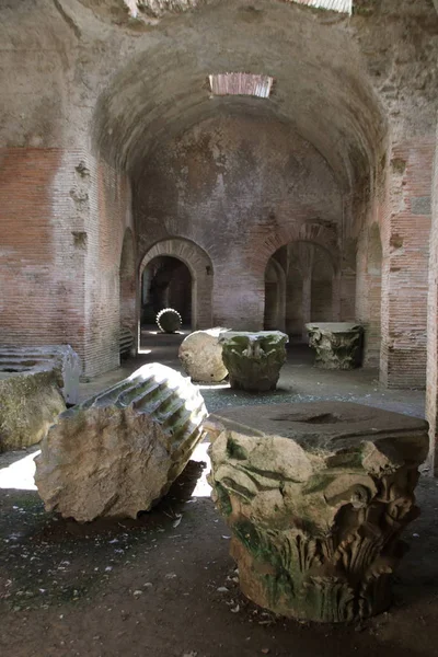Флавианский амфитеатр — стоковое фото