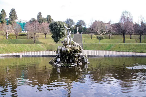 Boboli Bahçesi ve Pitti Sarayı — Stok fotoğraf