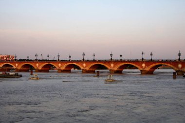 Bordeaux 'da Pont Pierre