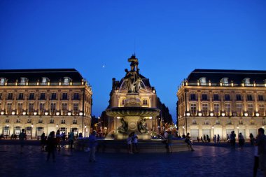 place de la bourse at night