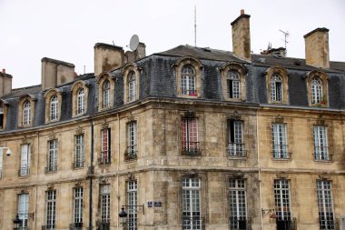 Bordeaux Bourse yerin güzel cephelerinden biri - Port de la lune , Bordeaux Ay limanı, Unesco dünya mirası