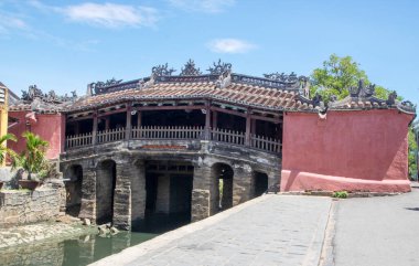 Hoi An, Vietnam 'ın eski çeyreğinde Japon köprüsü kapatıldı.