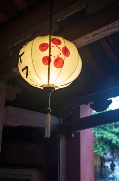 Traditional Hand Painted Silk Lanterns Hanging Covered Japanese Bridge — Stock Photo, Image