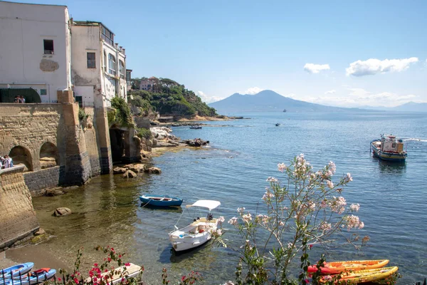 Neapol Włochy 2020 Krajobraz Dzielnicy Rybackiej Marechiaro Zatoki Neapolitańskiej Oraz — Zdjęcie stockowe