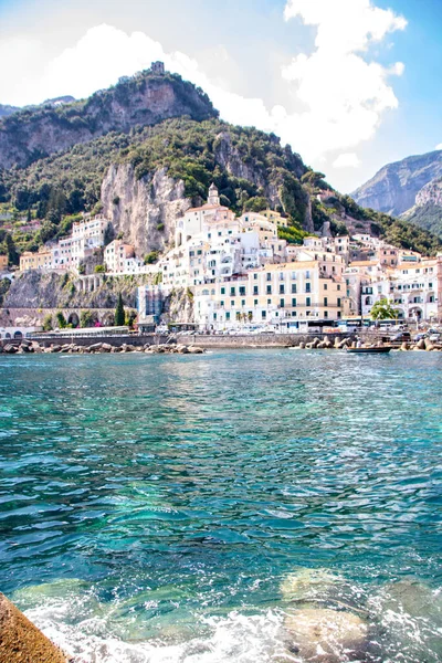 Amalfi Talya Haziran 2020 Köy Sahil Manzarası — Stok fotoğraf
